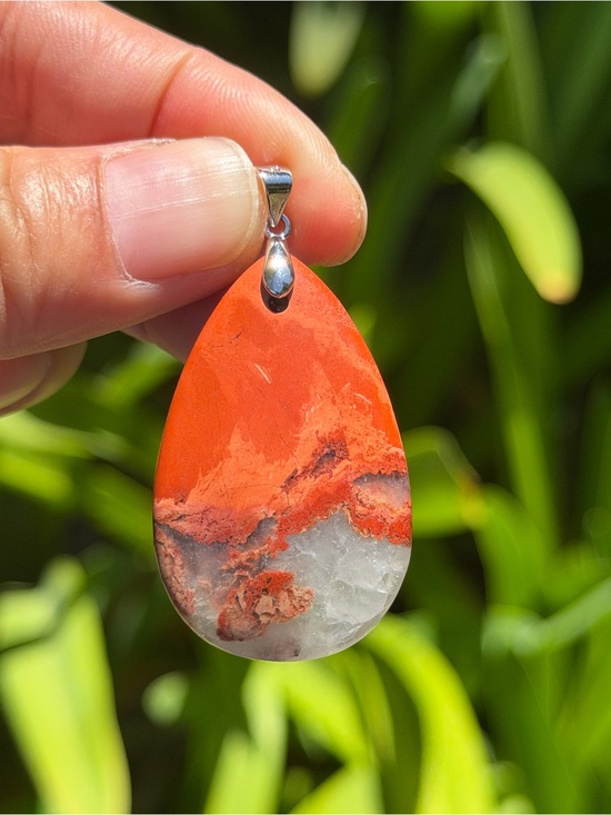 Jewelry - 925 silver plated druzy teardrop red jasper pendant 2000
